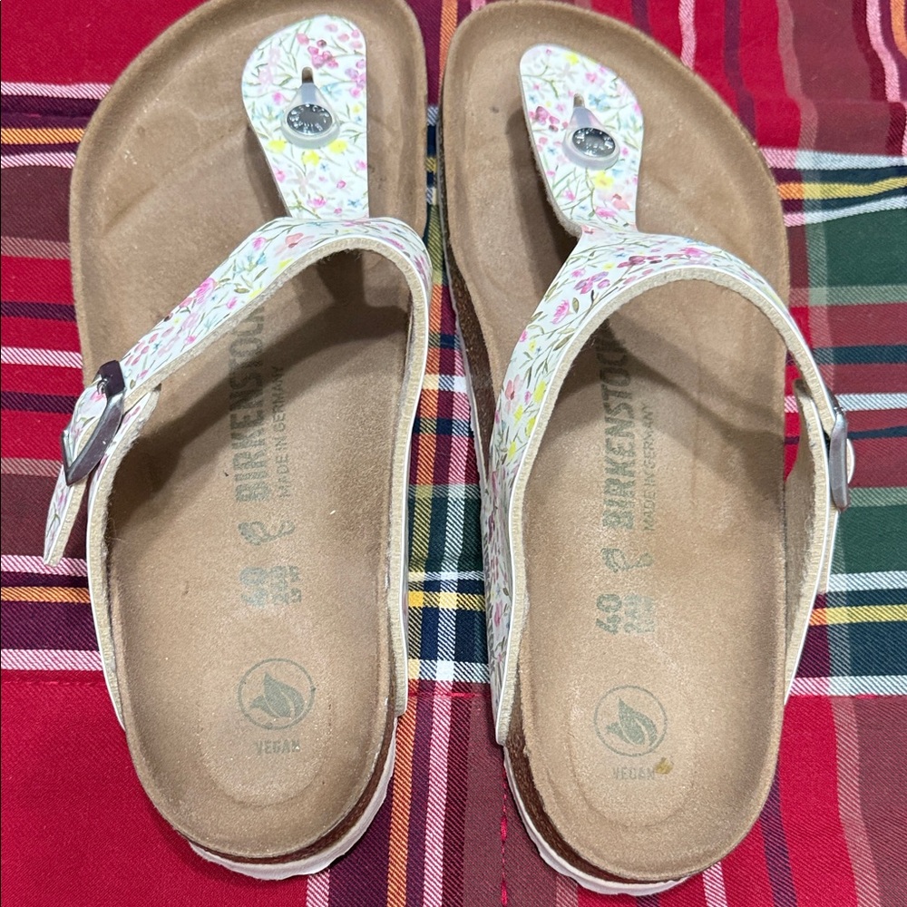 Birkenstock White Floral Thong Sandals